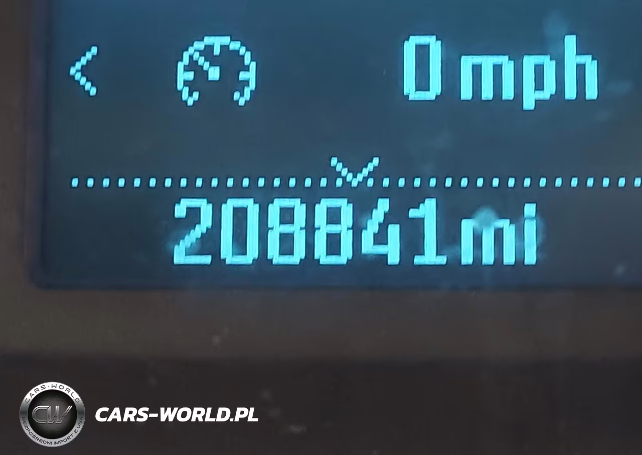 2017 Ford Transit-250 VIN:1FTYR1ZMXHKB10316 - 15