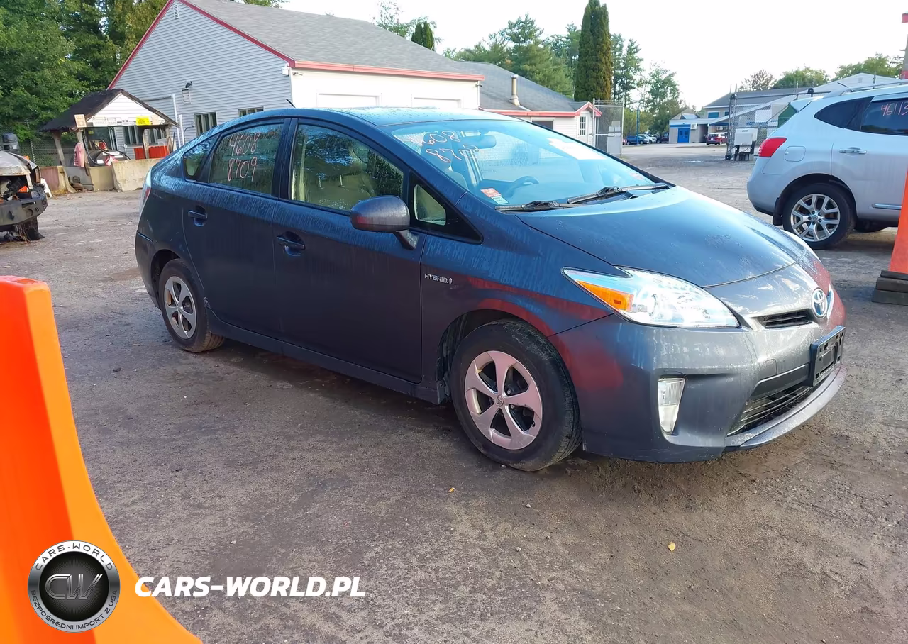 2013 Toyota Prius Two – zdjęcie 1 z 16