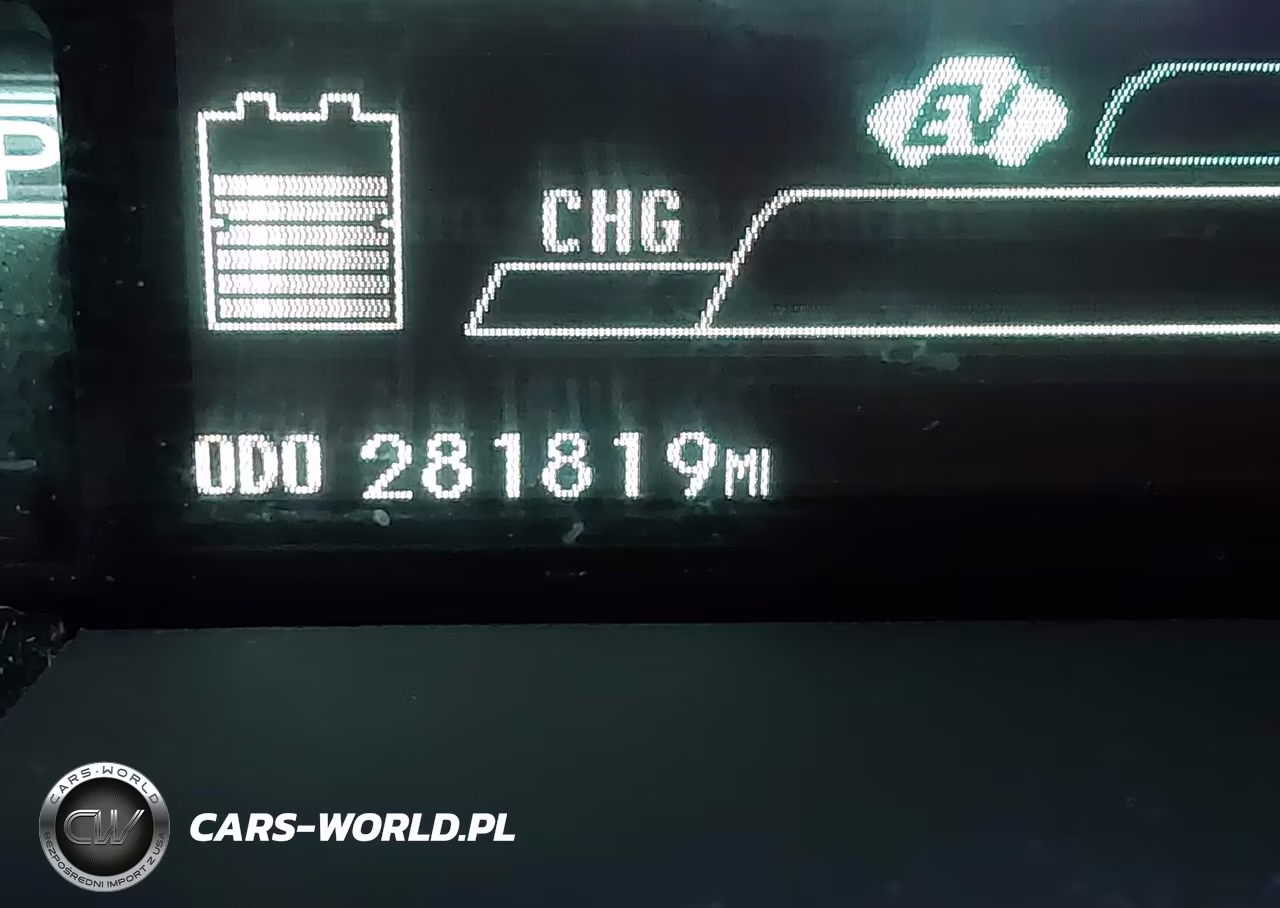2013 Toyota Prius Two VIN:JTDKN3DU6D1714272 - 15