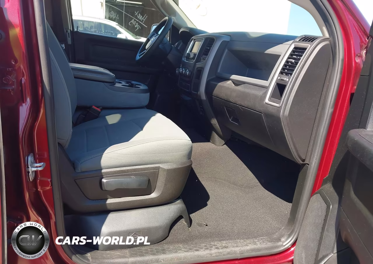 2019 Ram 1500 Classic Tradesman 4X2 6'4 Box VIN:1C6RR6FG8KS680703 - 5