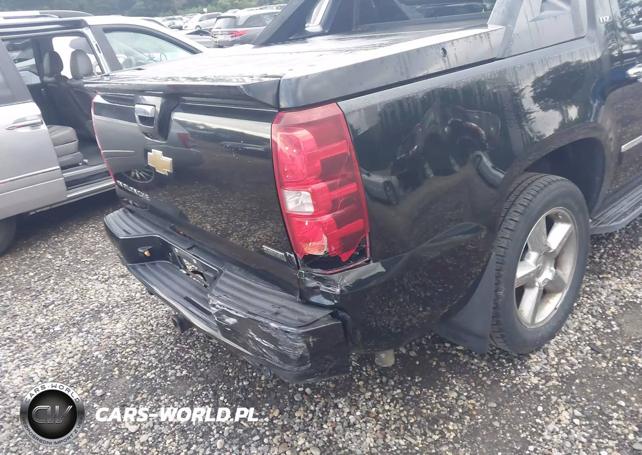 2011 Chevrolet Avalanche 1500 Ltz VIN:3GNTKGE36BG379434 - 6