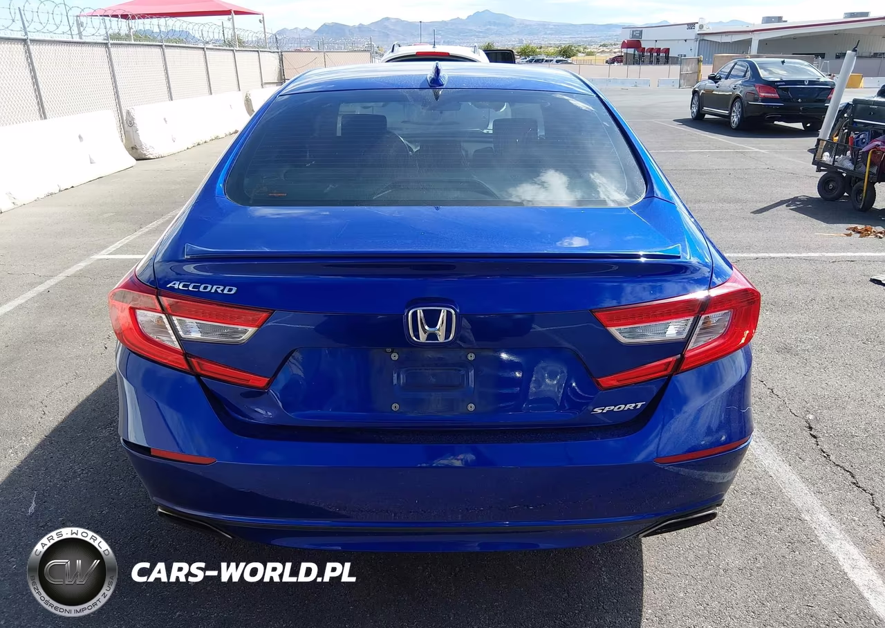 2018 Honda Accord Sport VIN:1HGCV1F30JA258554 - 17