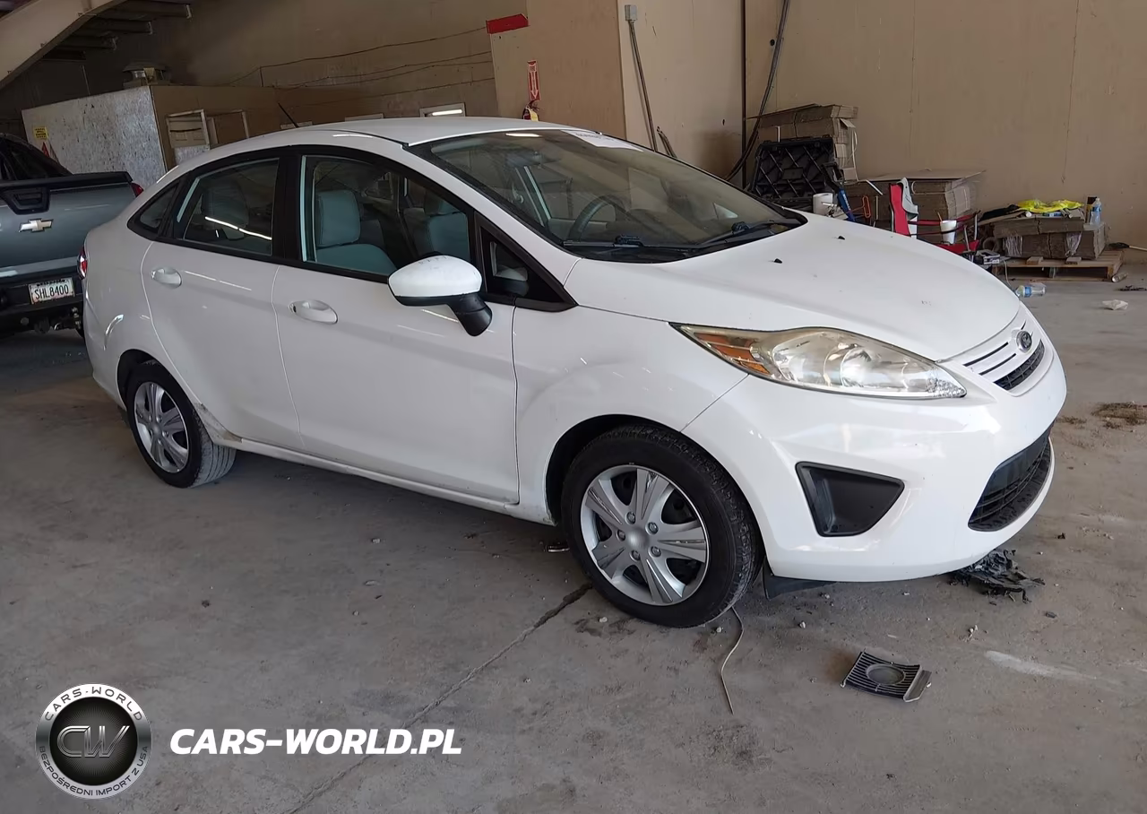 2013 Ford Fiesta S – zdjęcie 1 z 11