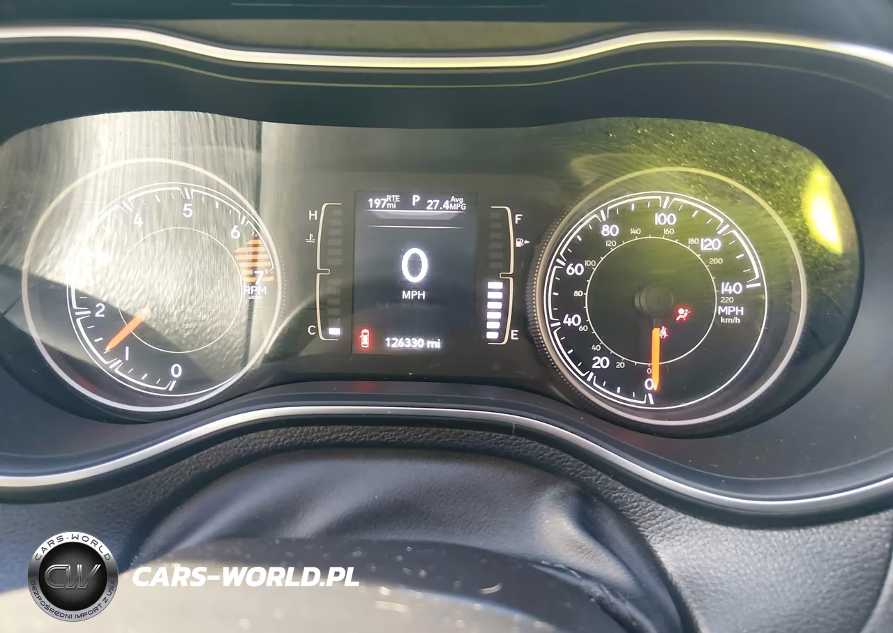 2019 Jeep Cherokee Latitude Fwd VIN:1C4PJLCB9KD269541 - 7