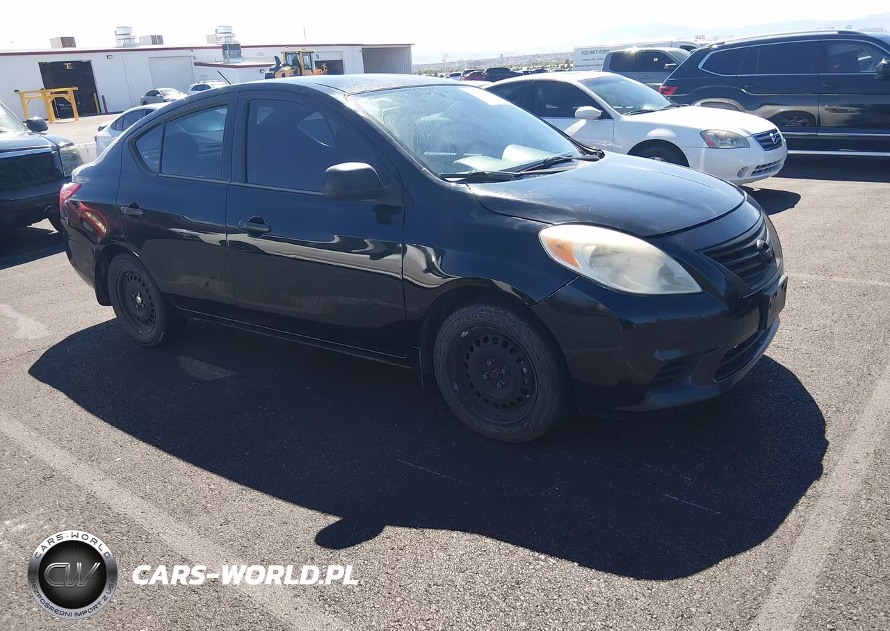 2012 Nissan Versa 1.6 S