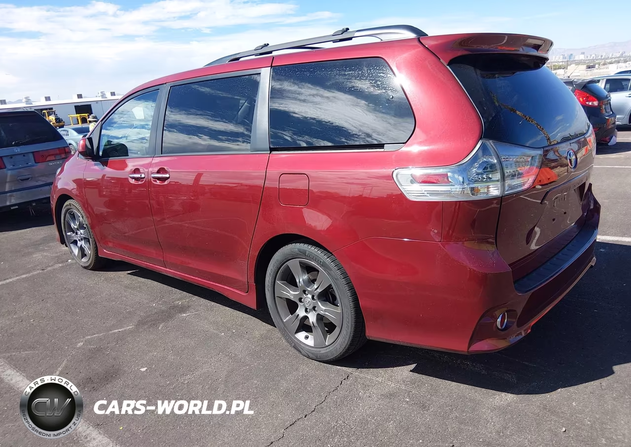 2016 Toyota Sienna Se 8 Passenger VIN:5TDXK3DC7GS726508 - 3