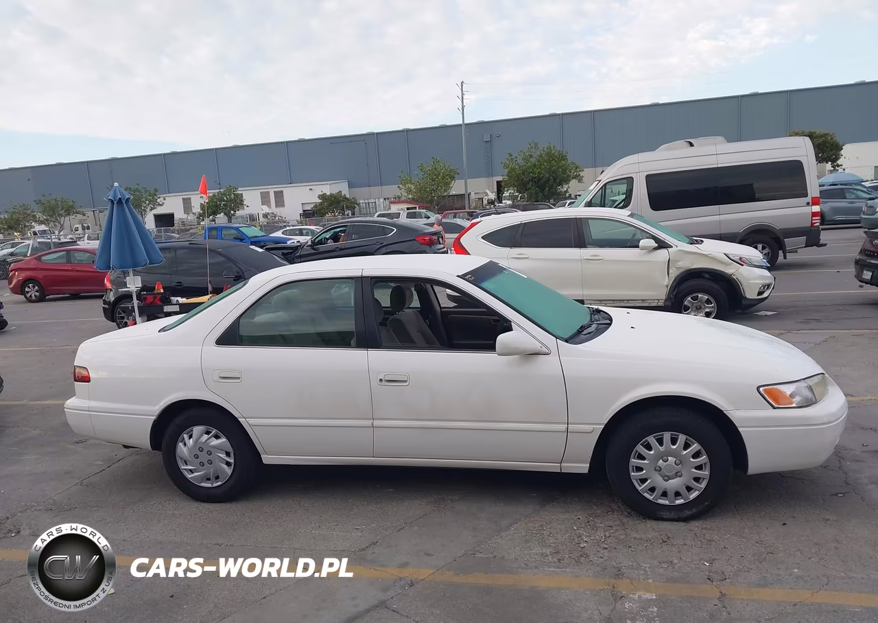 1999 Toyota Camry Ce VIN:4T1BG22K4XU889236 - 15
