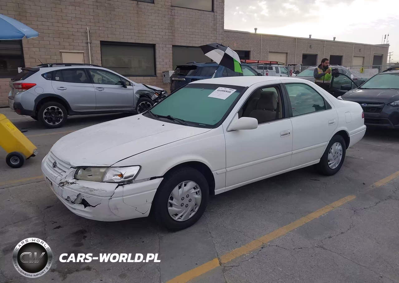1999 Toyota Camry Ce VIN:4T1BG22K4XU889236 - 2
