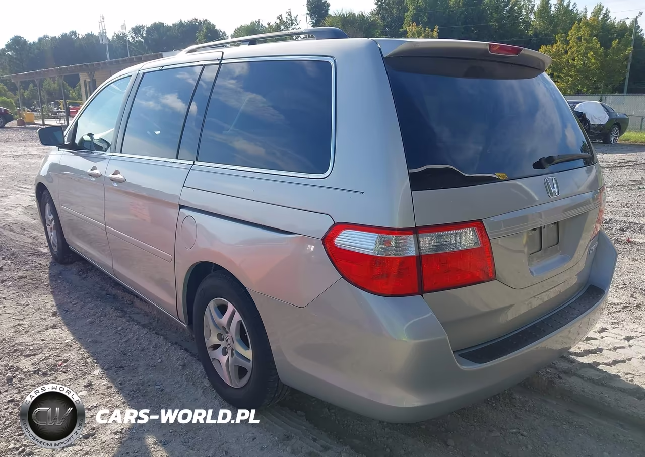2005 Honda Odyssey Ex VIN:5FNRL38435B034918 - 3