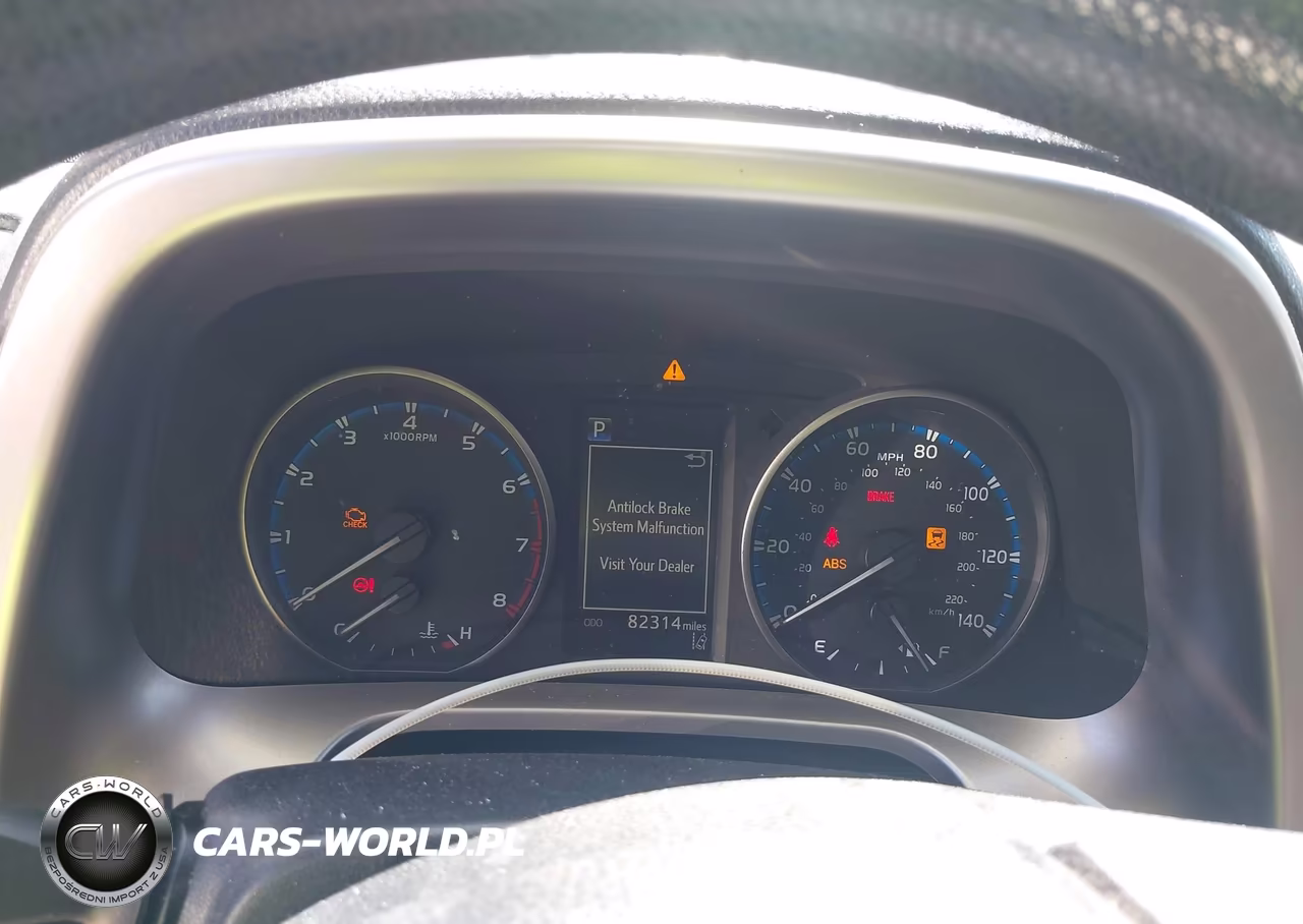 2018 Toyota Rav4 Le VIN:JTMBFREVXJJ217860 - 7