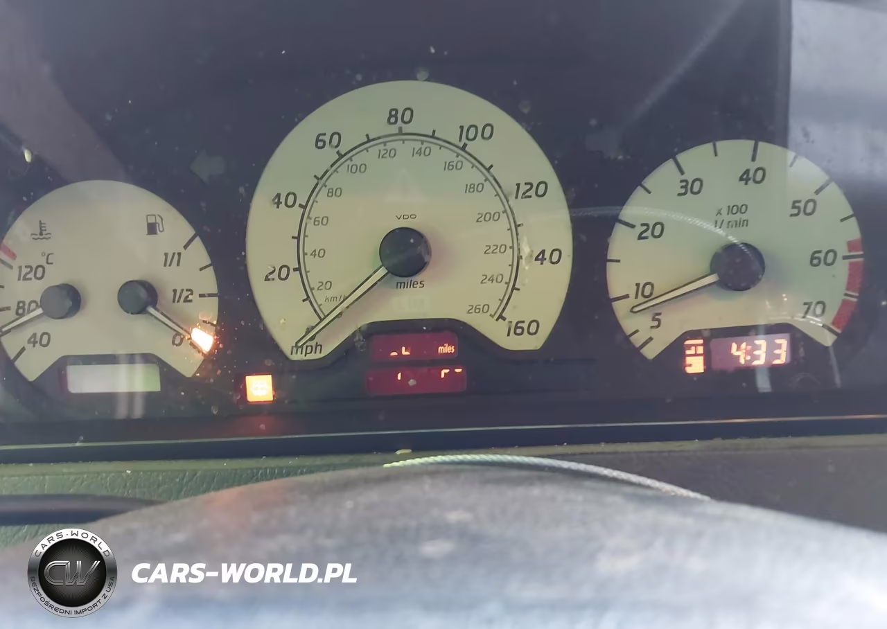 2000 Mercedes-Benz C 230 Kompressor VIN:WDBHA24GXYA852217 - 7