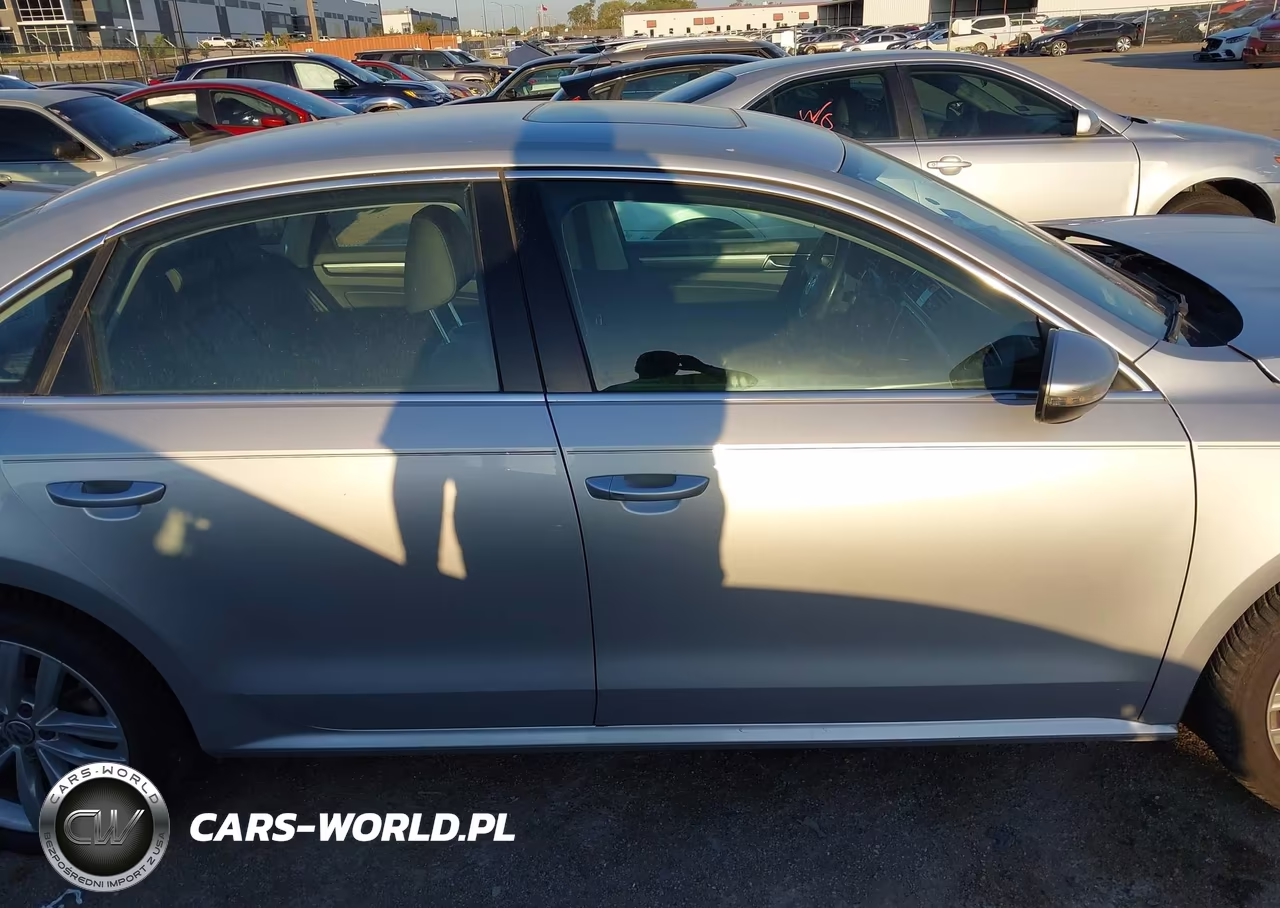 2018 Volkswagen Passat 2.0T Se VIN:1VWBA7A30JC011486 - 13