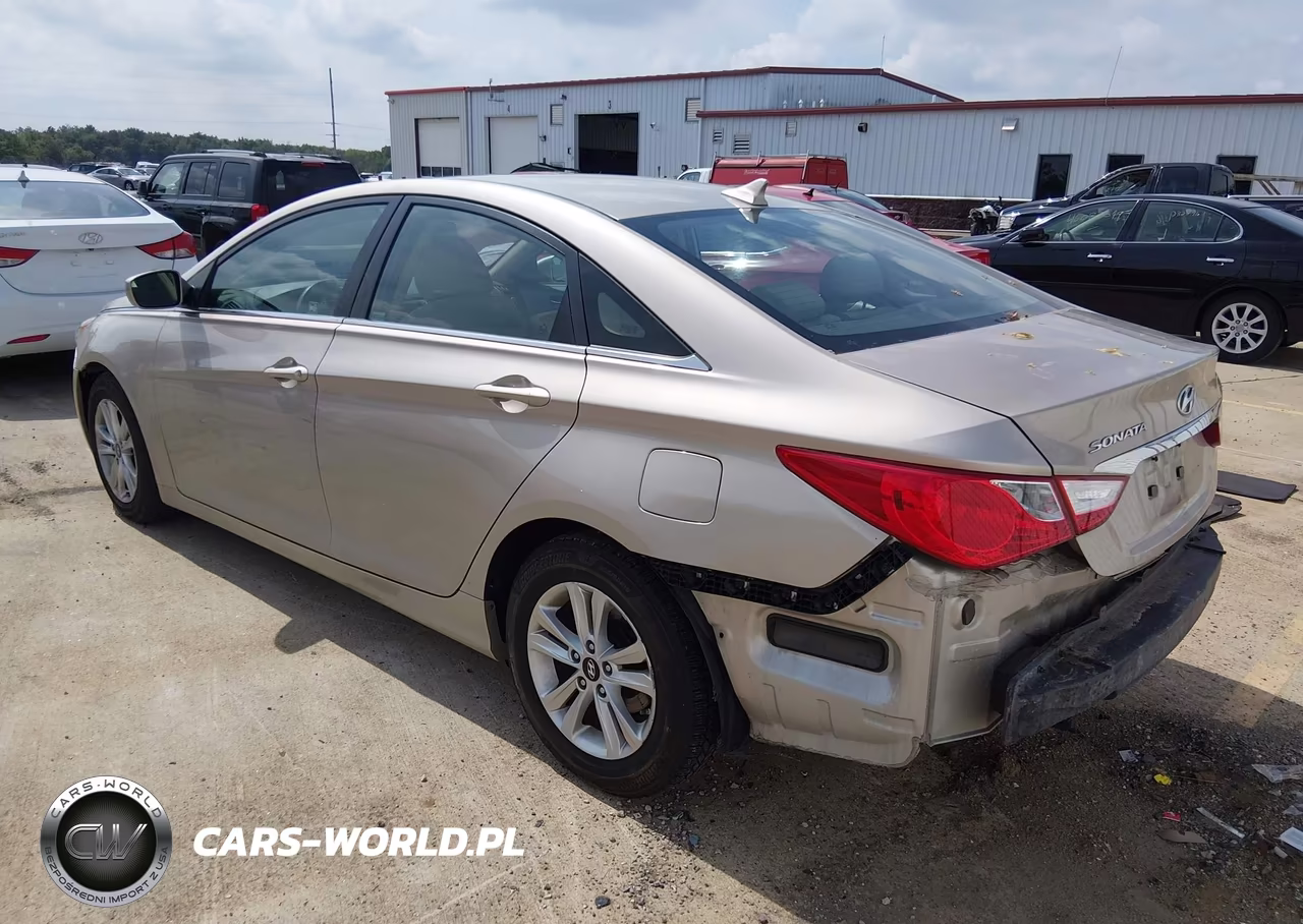 2011 Hyundai Sonata Gls VIN:5NPEB4AC5BH025918 - 3