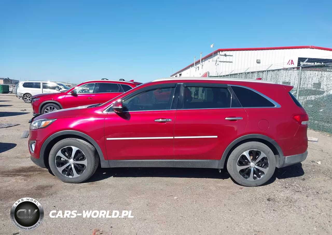 2018 Kia Sorento 3.3L Ex VIN:5XYPH4A51JG376033 - 14