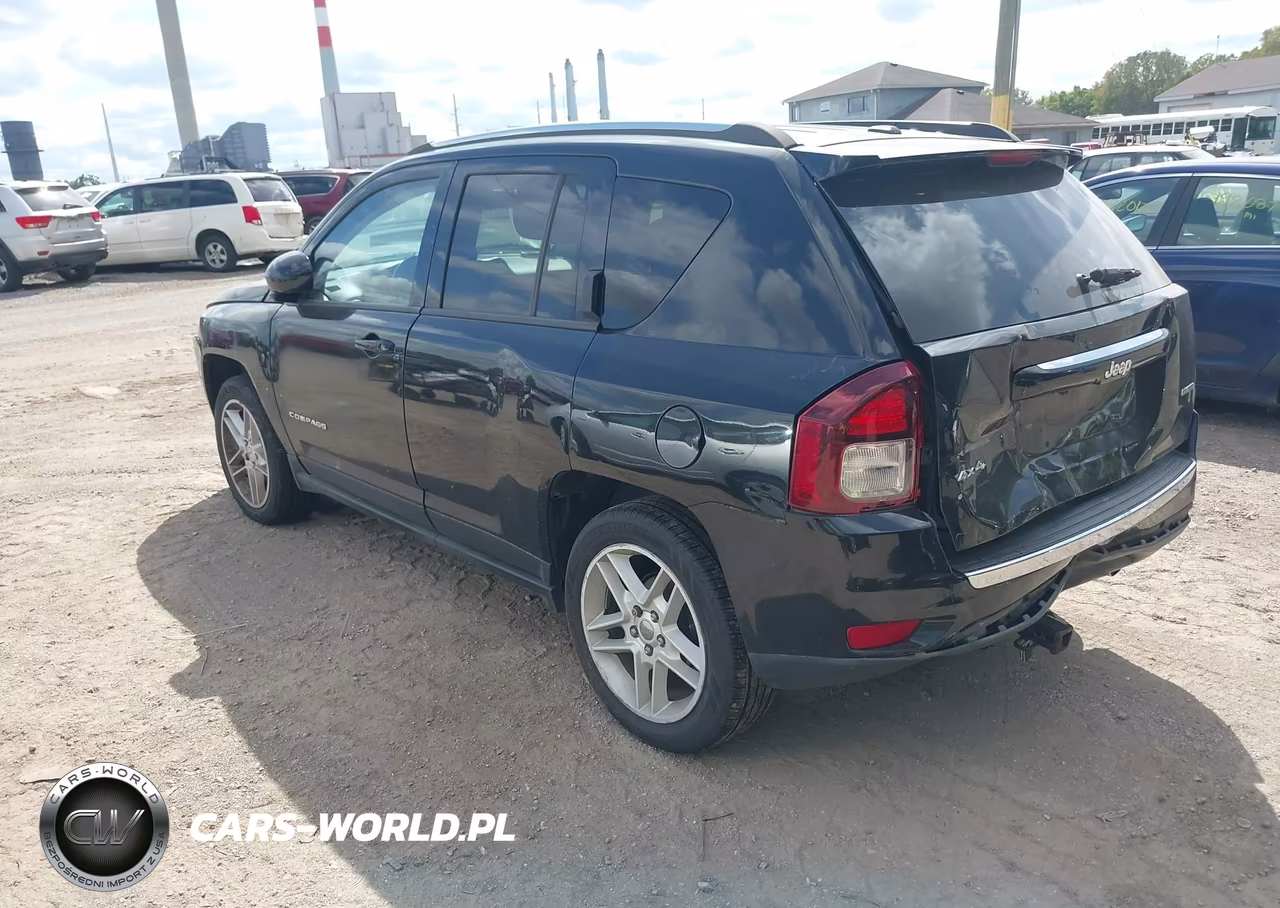 2015 Jeep Compass Limited VIN:1C4NJDCB2FD376076 - 3