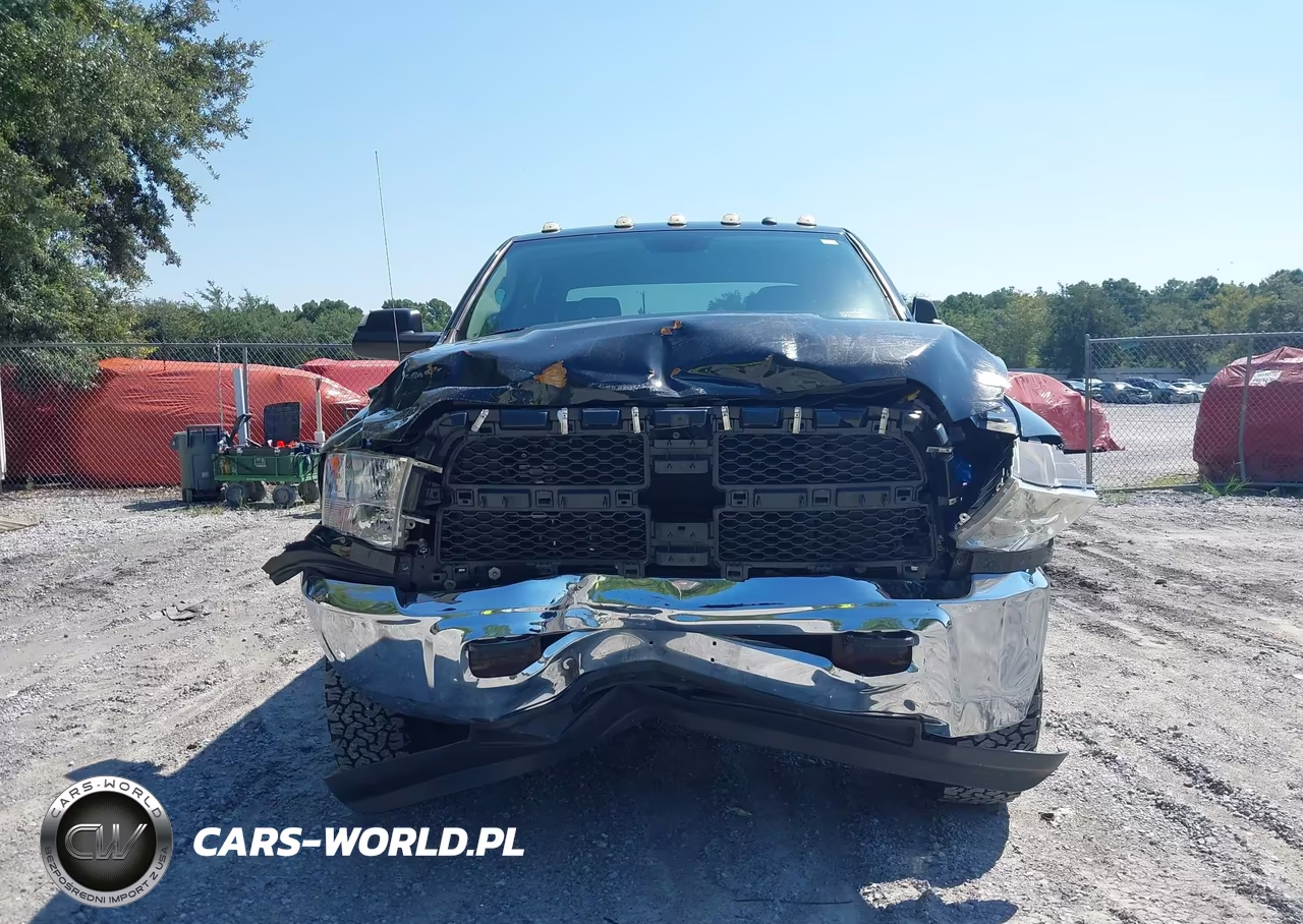 2018 Ram 3500 Tradesman 4X4 6'4 Box VIN:3C63R3CJ3JG374048 - 15