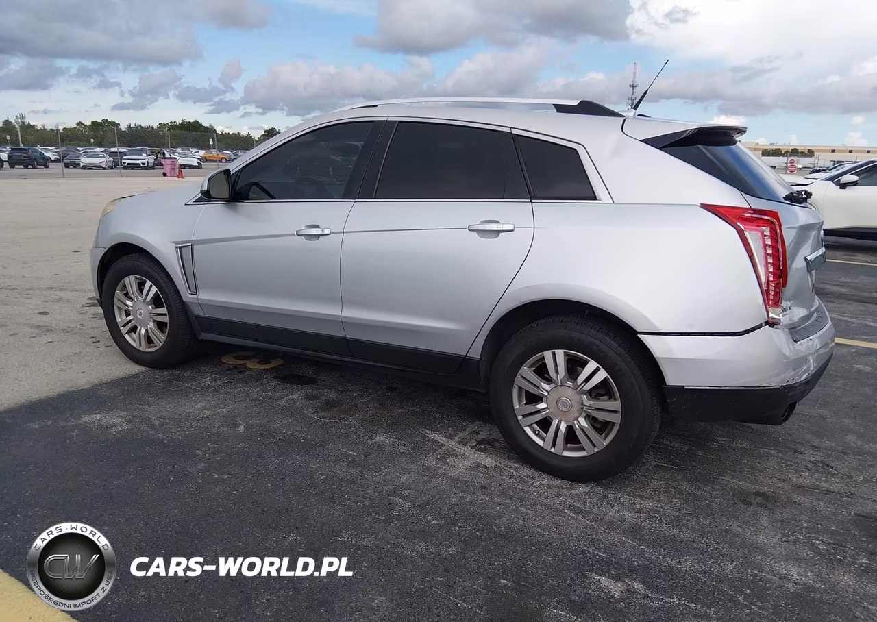 2014 Cadillac Srx Luxury Collection VIN:3GYFNBE35ES596436 - 3