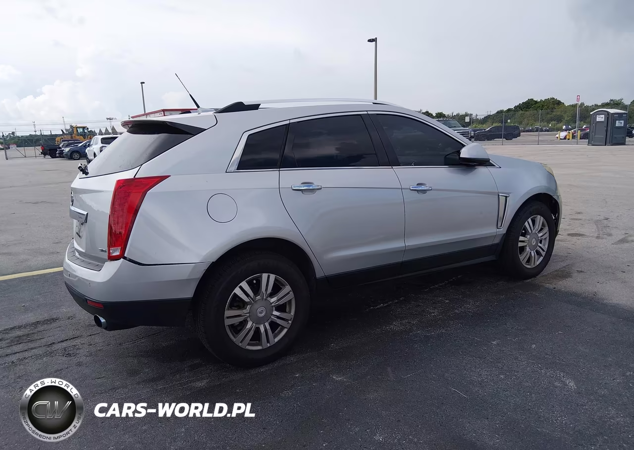 2014 Cadillac Srx Luxury Collection VIN:3GYFNBE35ES596436 - 4