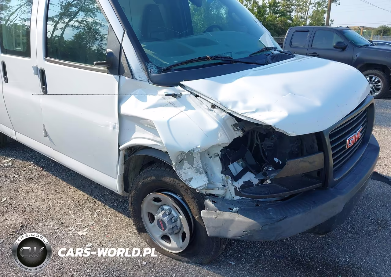 2020 GMC Savana Cargo Rwd 2500 Regular Wheelbase Work Van VIN:1GTW7AFG9L1118370 - 6