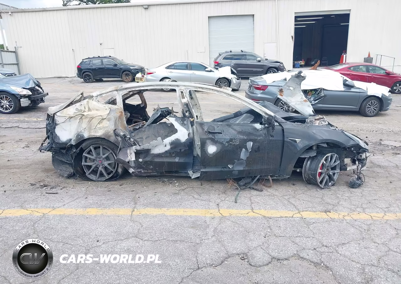 2020 Tesla Model 3 Long Range Dual Motor All-Wheel Drive VIN:5YJ3E1EB8LF667810 - 11