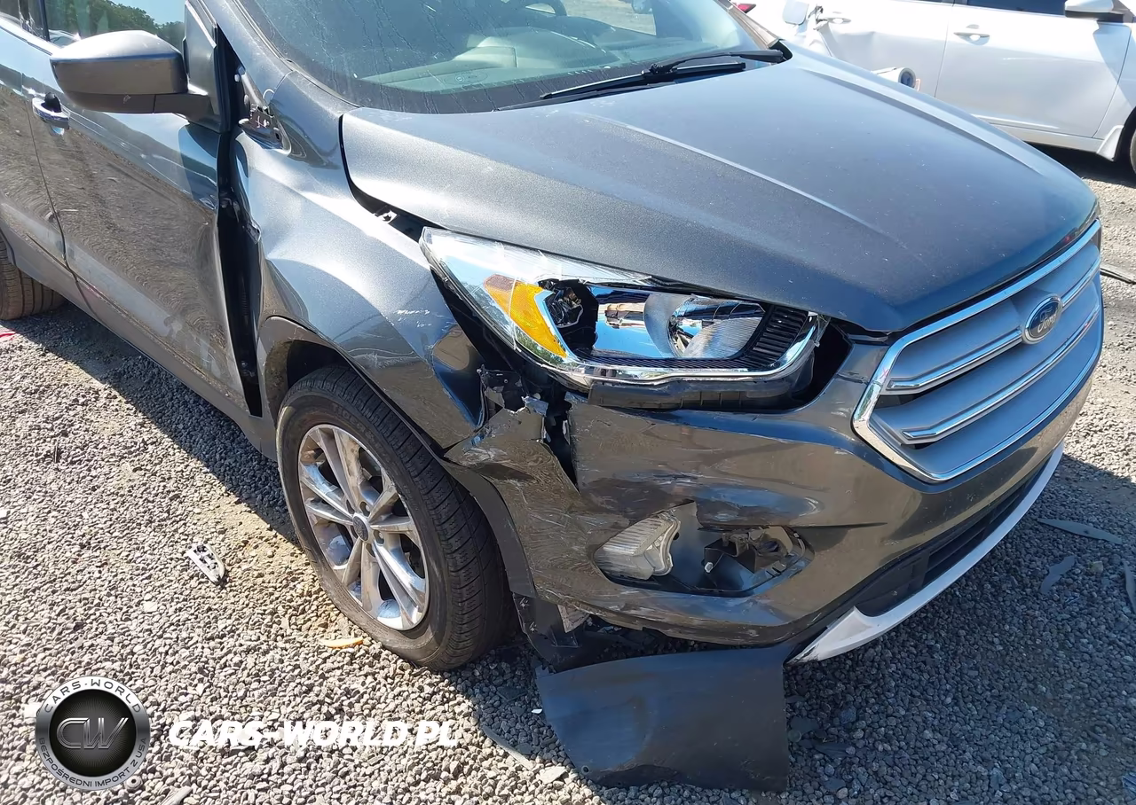 2019 Ford Escape Se VIN:1FMCU0GD3KUB84559 - 6