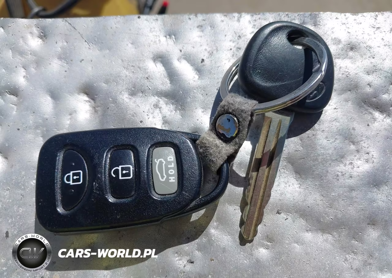 2013 Hyundai Elantra Gls VIN:KMHDH4AE2DU935168 - 11