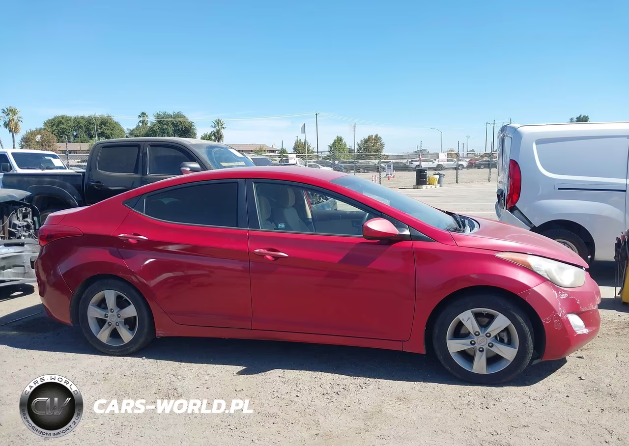 2013 Hyundai Elantra Gls VIN:KMHDH4AE2DU935168 - 16