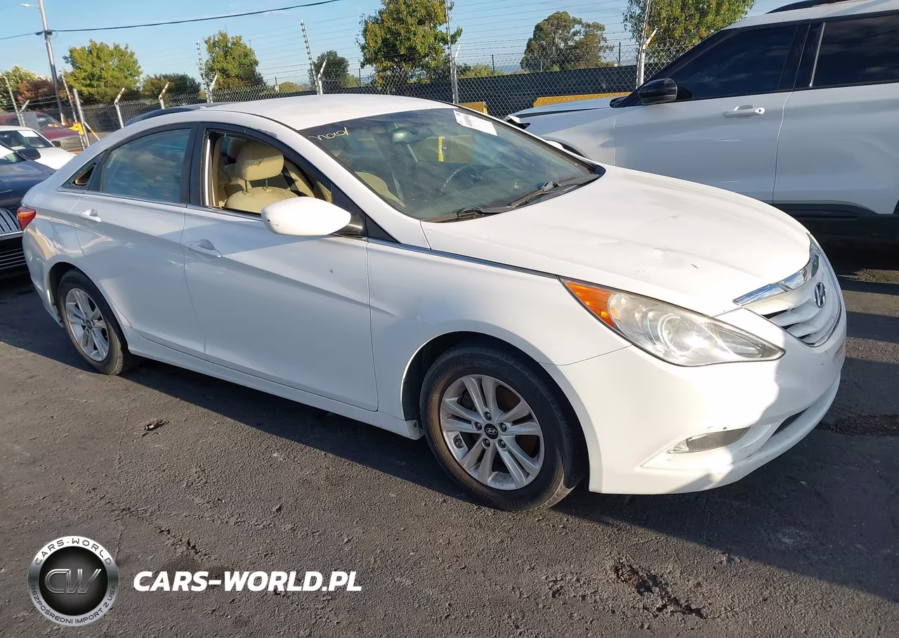 2013 Hyundai Sonata Gls
