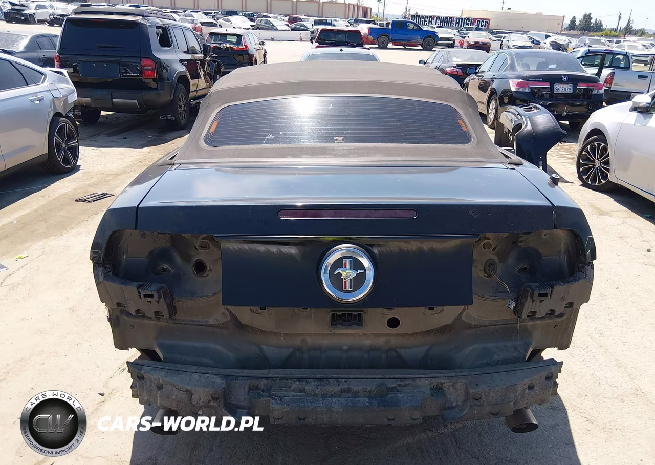 2014 Ford Mustang V6 VIN:1ZVBP8EM1E5262387 - 17