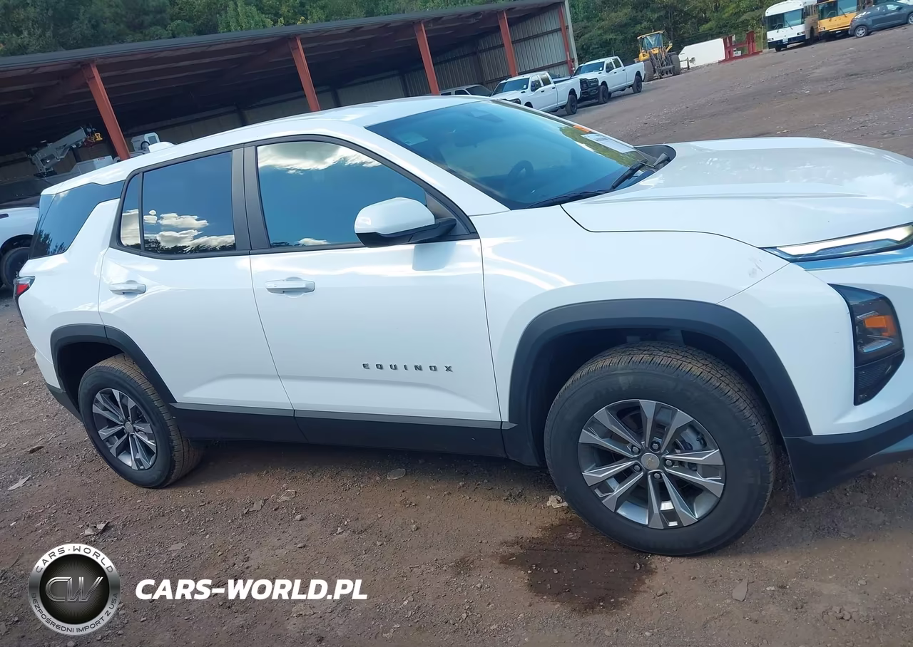 2026 Chevrolet Equinox Fwd Lt VIN:3GNAXHEGXTL430590 - 13