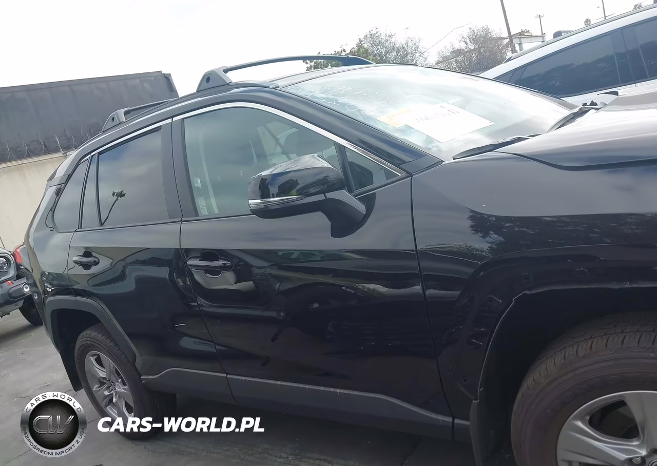2025 Toyota Rav4 Xle VIN:2T3W1RFV5SW404246 - 13