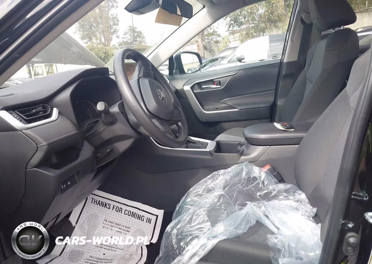 2025 Toyota Rav4 Xle VIN:2T3W1RFV5SW404246 - 17