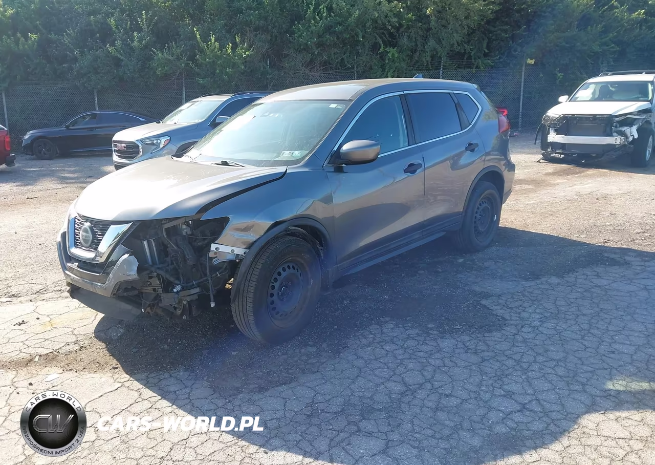 2019 Nissan Rogue S VIN:5N1AT2MV8KC808557 - 2