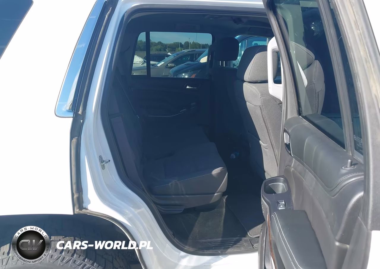 2017 Chevrolet Tahoe Ls VIN:1GNSKAEC3HR329110 - 8