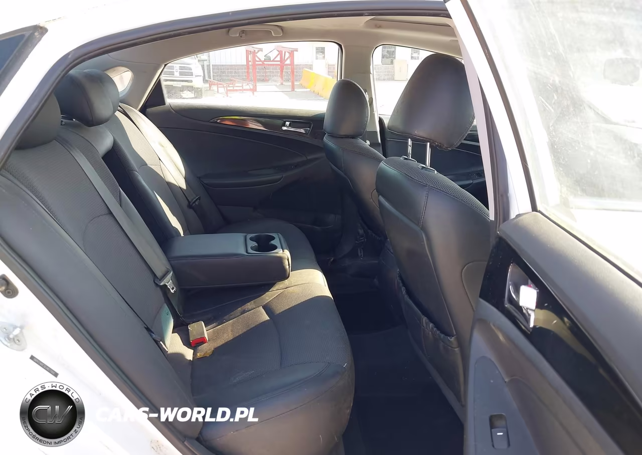 2014 Hyundai Sonata Se VIN:5NPEC4AC3EH827160 - 8