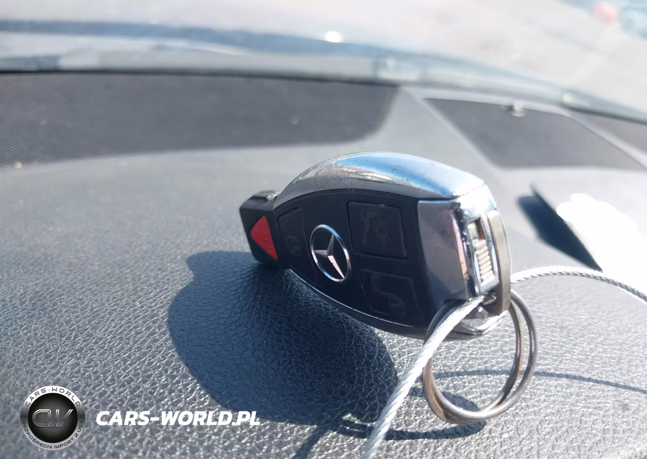 2010 Mercedes-Benz C 300 Luxury-Sport VIN:WDDGF5EB7AR114133 - 11