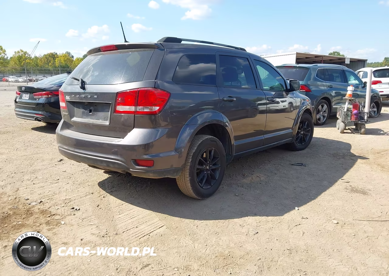 2019 Dodge Journey Se VIN:3C4PDCBB8KT799065 - 4