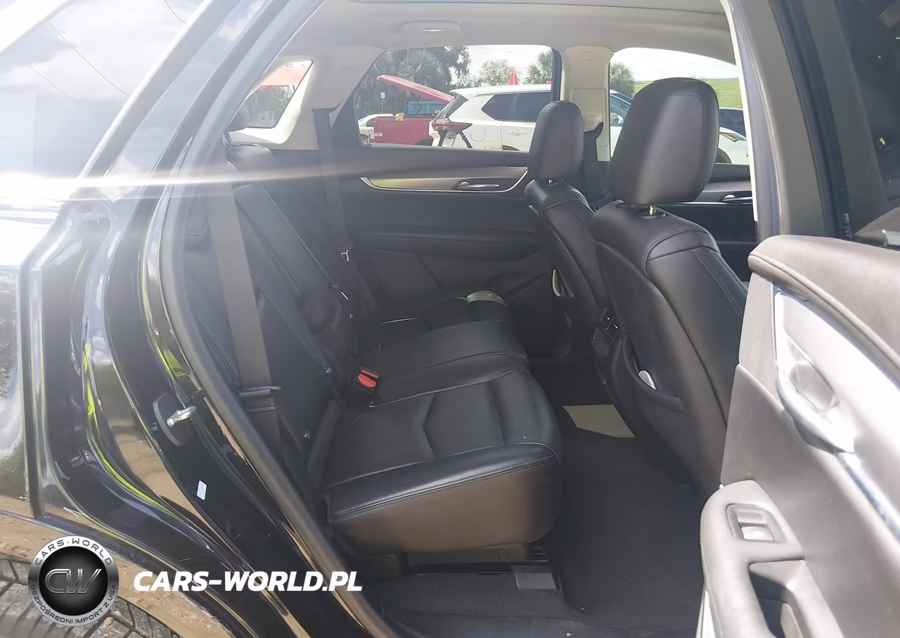 2018 Cadillac Xt5 Luxury VIN:1GYKNCRSXJZ241863 - 8