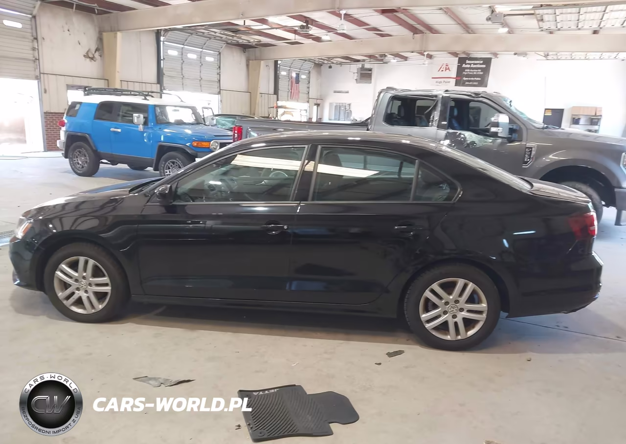2018 Volkswagen Jetta 1.4T S VIN:3VW2B7AJ8JM242940 - 14
