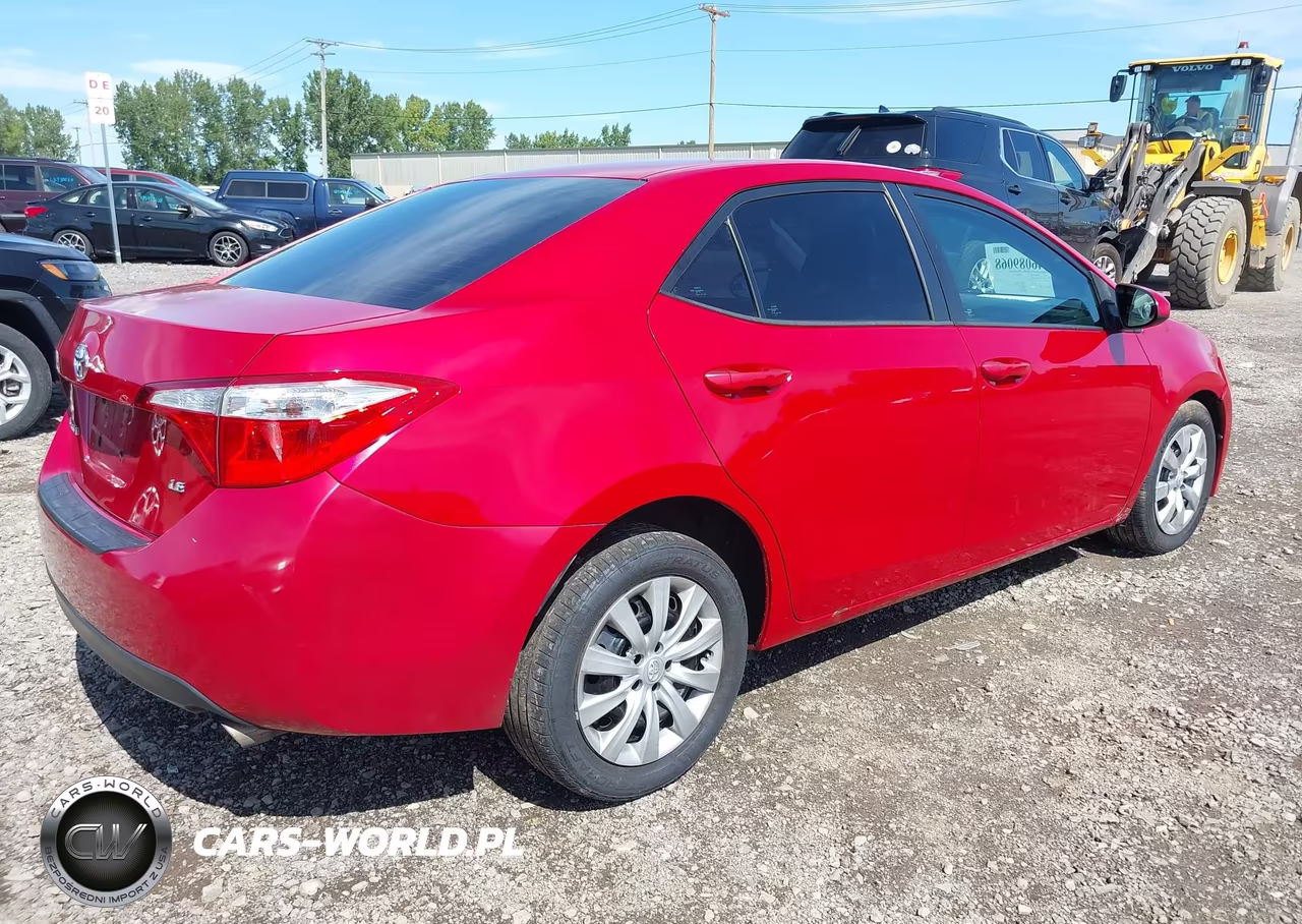 2016 Toyota Corolla Le VIN:2T1BURHE7GC576962 - 4