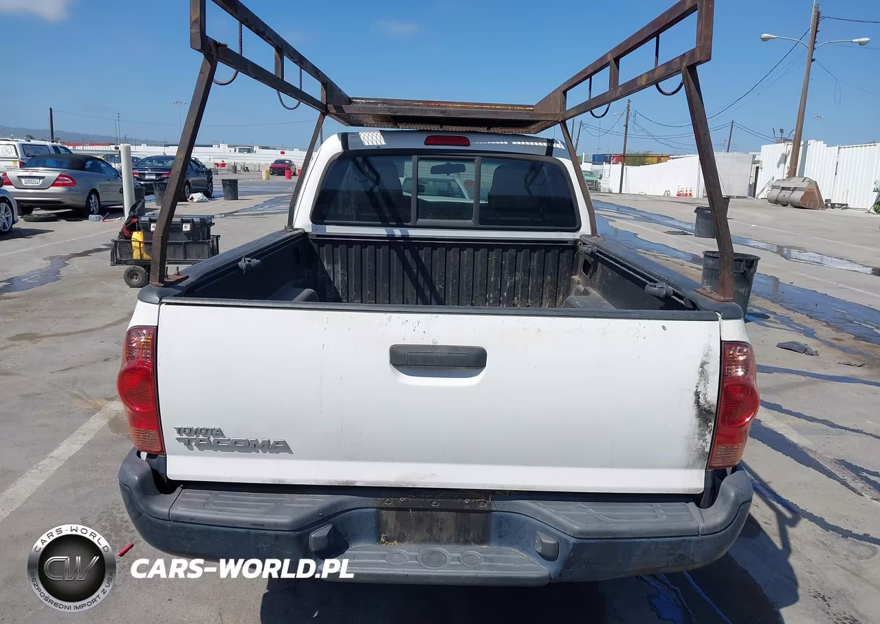 2015 Toyota Tacoma VIN:5TFTX4CN3FX059762 - 16