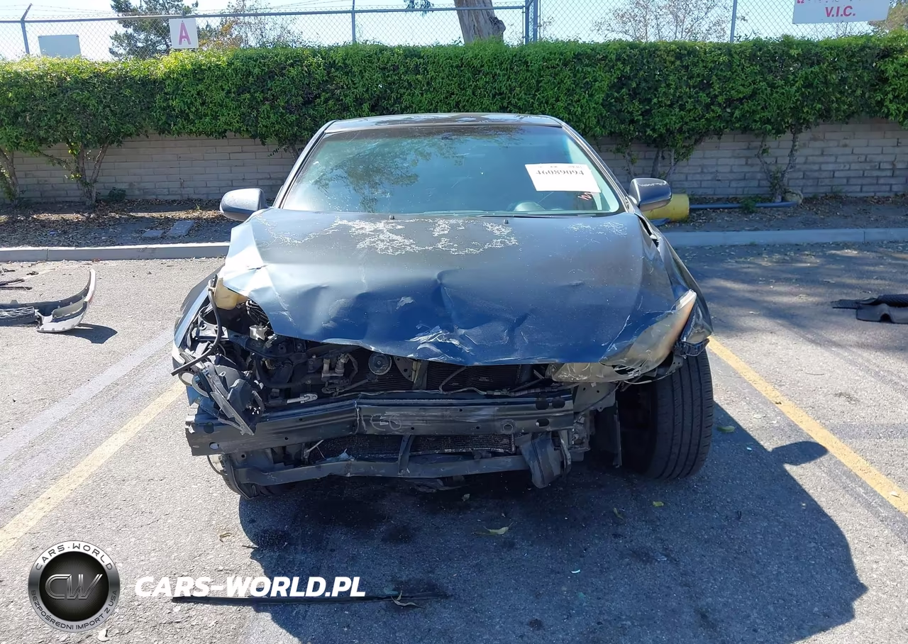 2010 Scion Tc VIN:JTKDE3B73A0303914 - 13