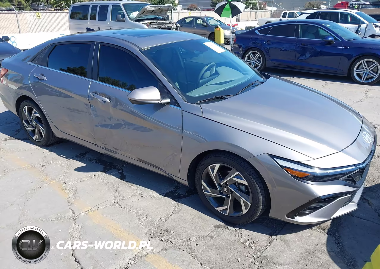 2024 Hyundai Elantra Sel