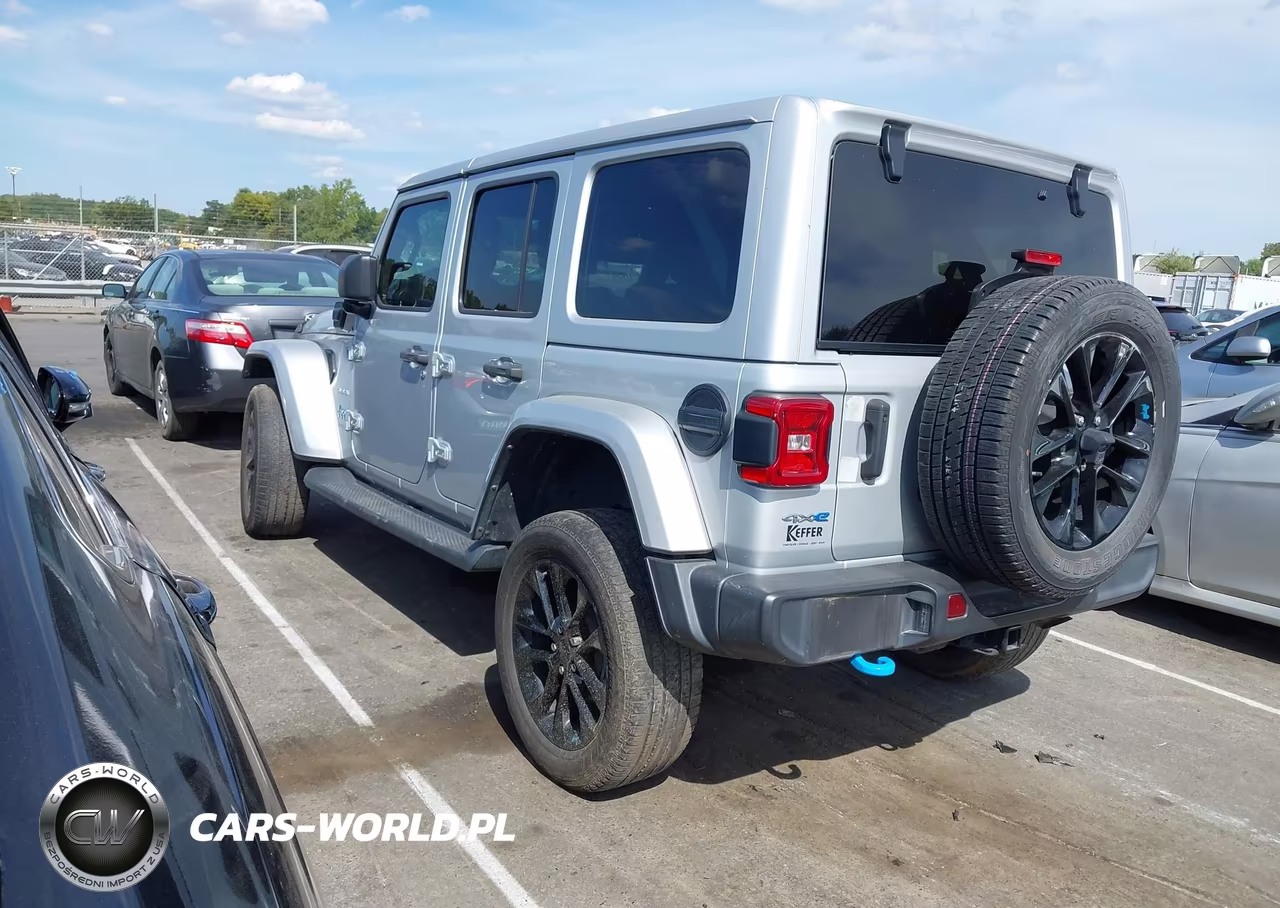 2022 Jeep Wrangler 4Xe Unlimited Sahara 4X4 VIN:1C4JJXP60NW205407 - 3