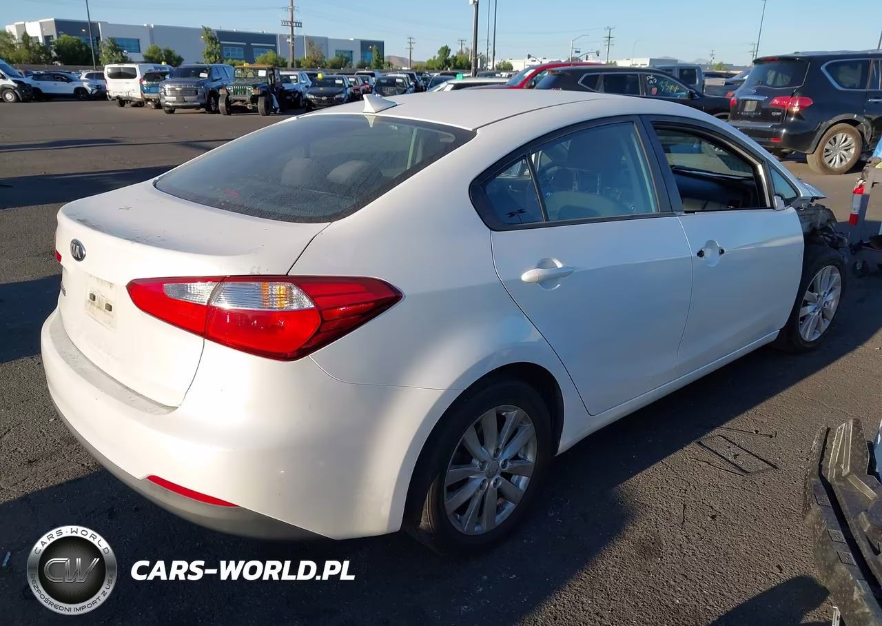 2016 Kia Forte Lx VIN:KNAFX4A67G5555022 - 4