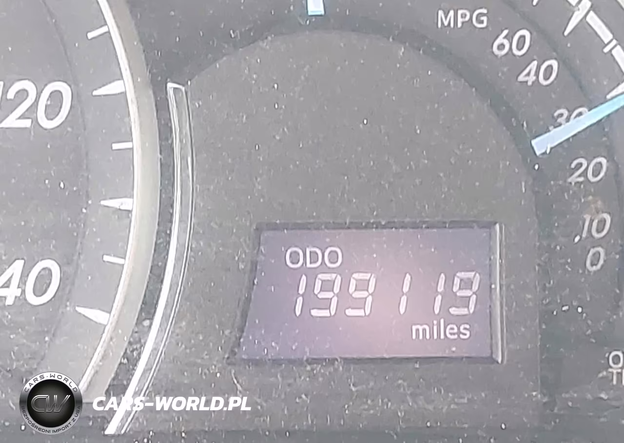 2013 Toyota Camry Le VIN:4T4BF1FKXDR275915 - 15