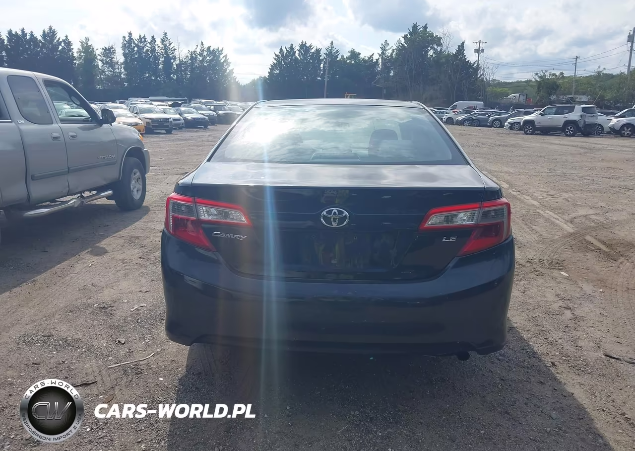 2013 Toyota Camry Le VIN:4T4BF1FKXDR275915 - 16