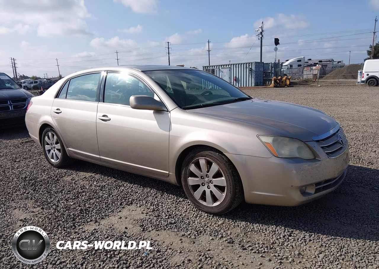 2005 Toyota Avalon Xls