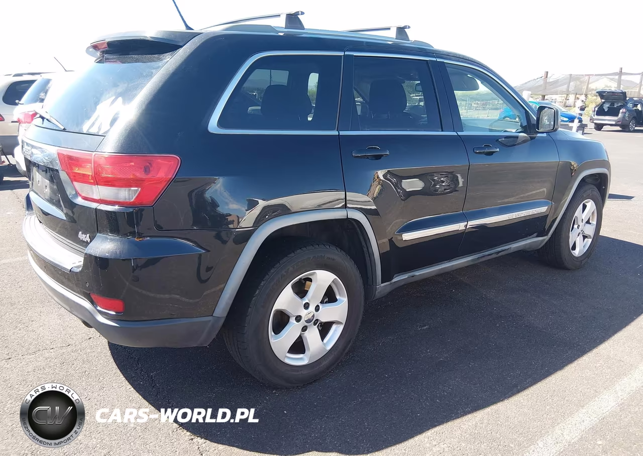2012 Jeep Grand Cherokee Laredo VIN:1C4RJEAG6CC202048 - 4