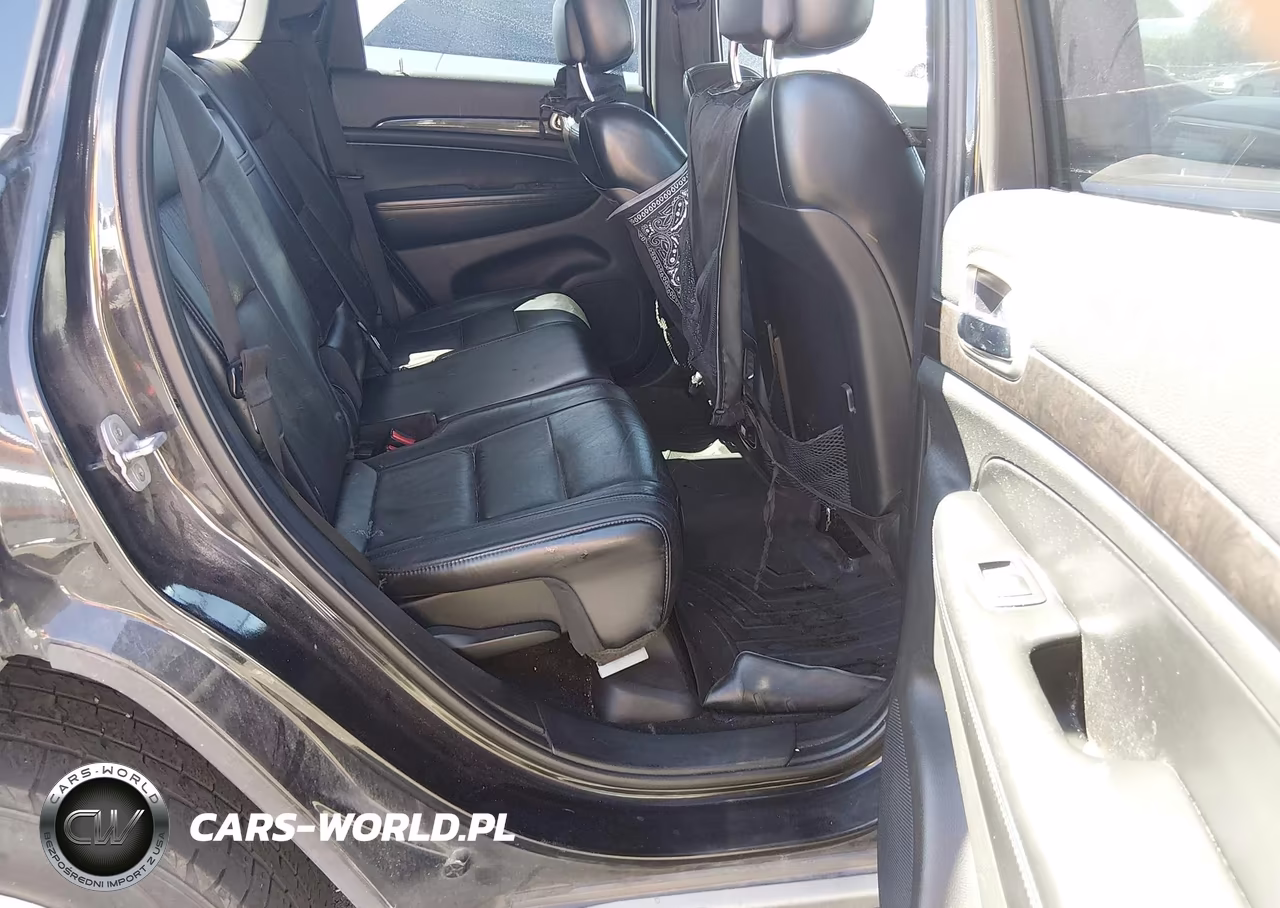 2012 Jeep Grand Cherokee Laredo VIN:1C4RJEAG6CC202048 - 8